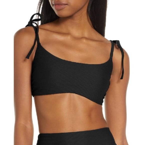 NWOT Chelsea28 Easy Retro Bikini Top - Picture 1 of 6